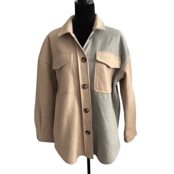 SO Oversized Button Up Shacket Tan Gray Color Block Size Small - Picture 1 of 10